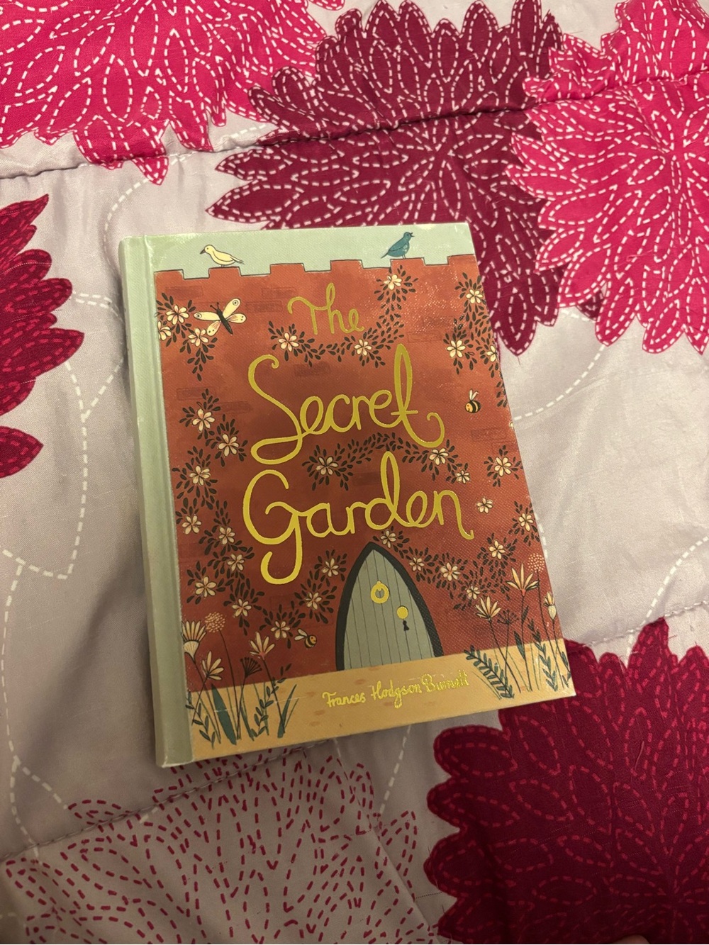 The Secret Garden Hardcover Book - Red & Cream Cover By Frances Hodgson